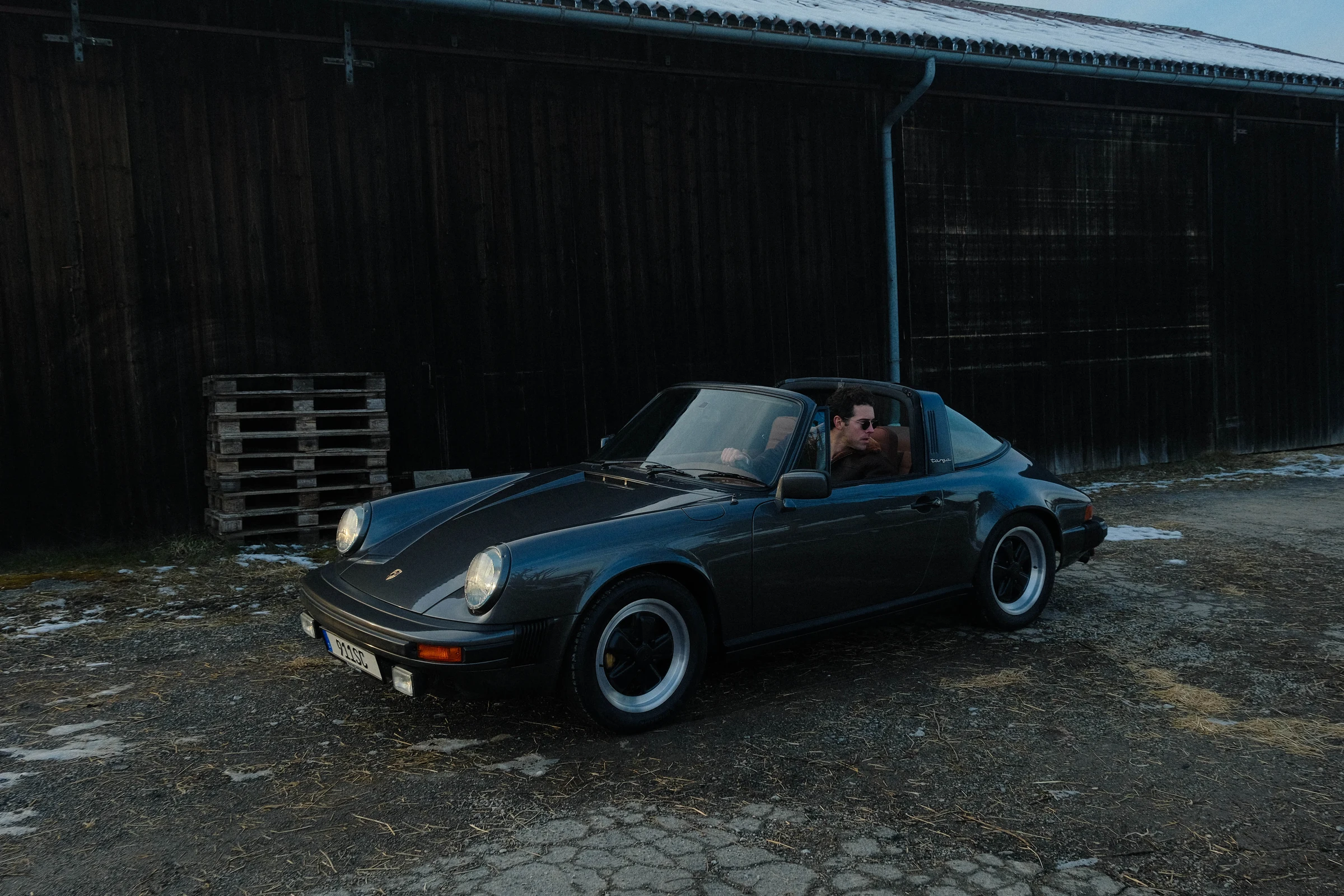 G Model & 930 restored by Banyan Motors